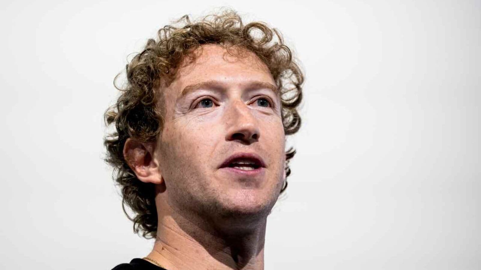 After poaching their boss, Meta hires two more Apple AI researchers with $100 million deals | Mint