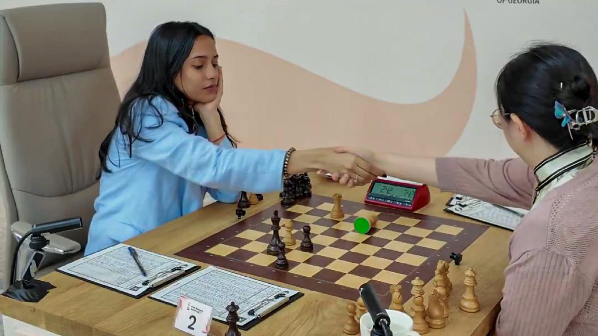 All-India Affair: Koneru Humpy to meet Divya Deshmukh in FIDE Women''s World Cup final