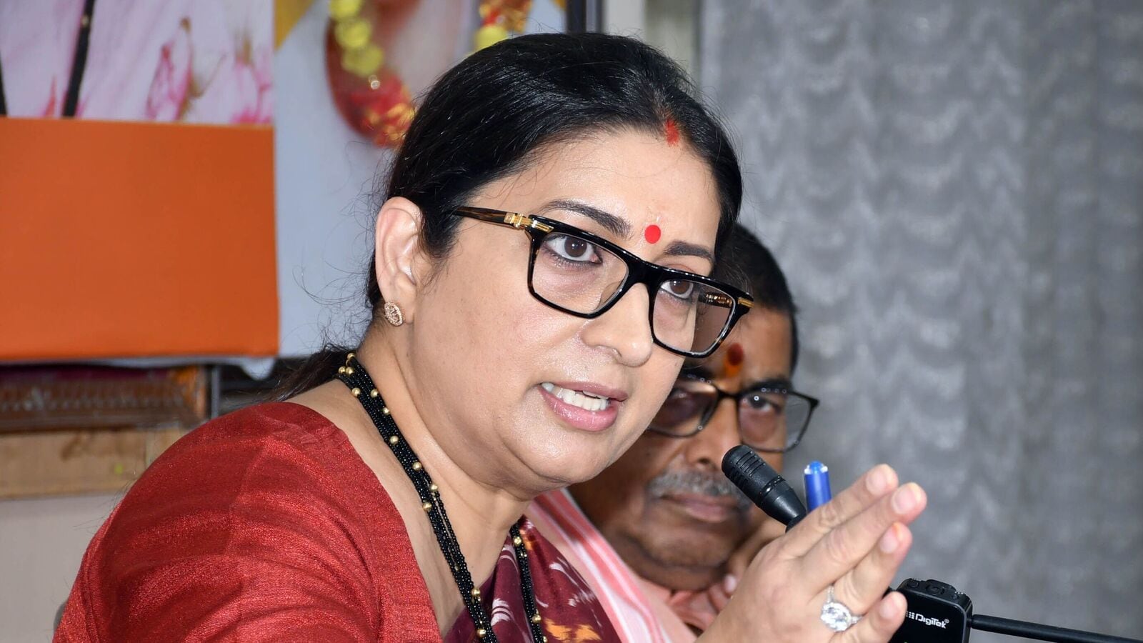 'Cleaned drains myself...': Smriti Irani says she did the ‘impossible’ by defeating Rahul Gandhi in 2019 polls | Mint