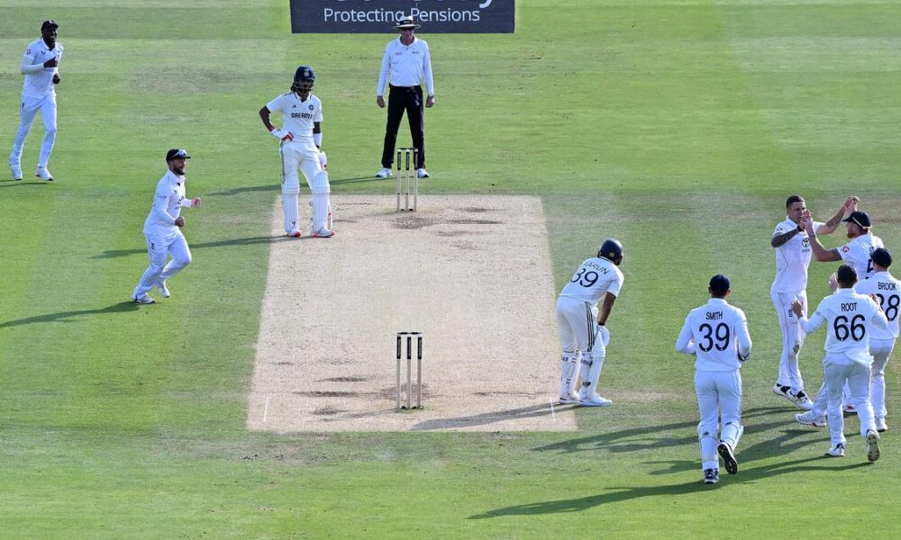 ENG vs IND, 3rd Test: Pant, Karun Nair dismissals opened the door for England at Lord's, says Shastri