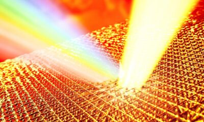 Gold superheated far beyond its melting point can stay solid