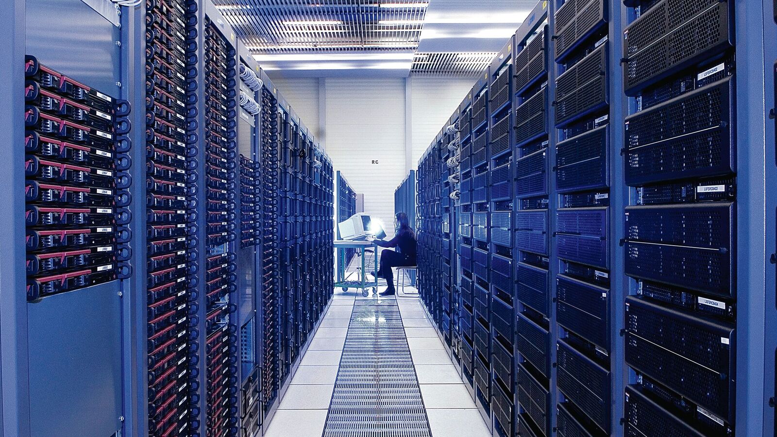Homegrown cloud firms surge on AI infrastructure boom