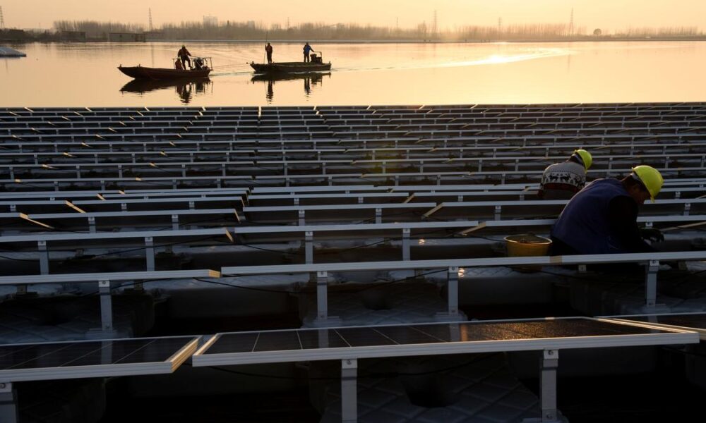 How is China leading the green energy sector?