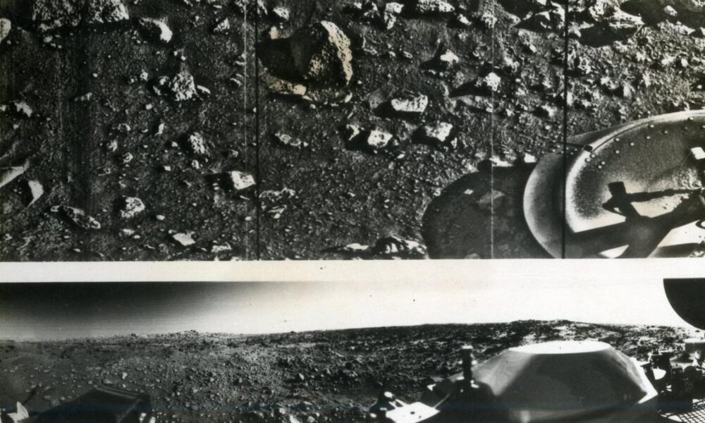 Landing on the red planet
