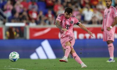 Lionel Messi, Telasco Segovia each score 2 goals as Inter Miami beat the Red Bulls 5-1