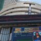 Markets decline in early trade dragged by IT stocks, foreign fund outflows