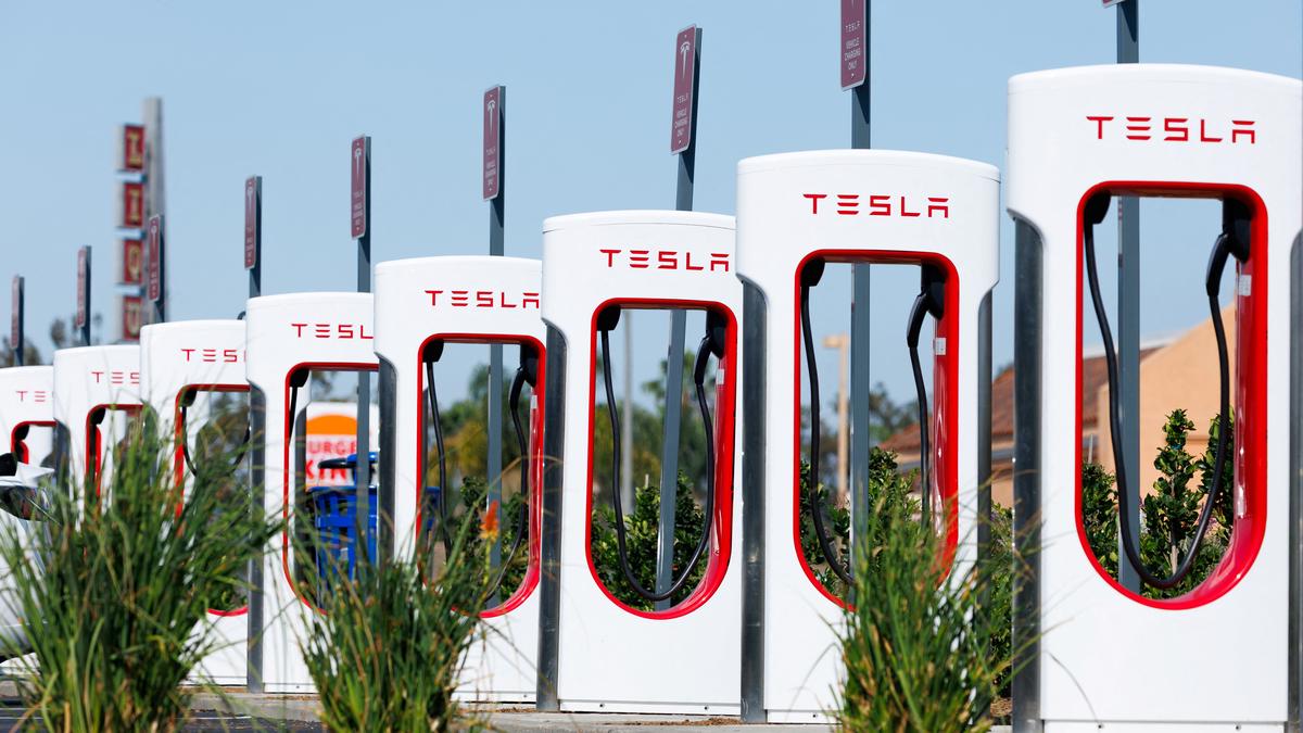 Tesla shares fall as Musk’s ‘America Party’ riles investors