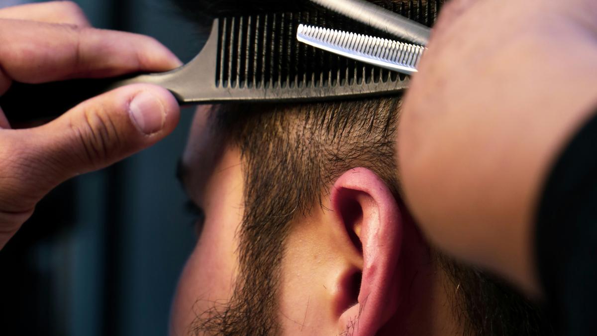 Why does a haircut not take away the hairs’ pattern?