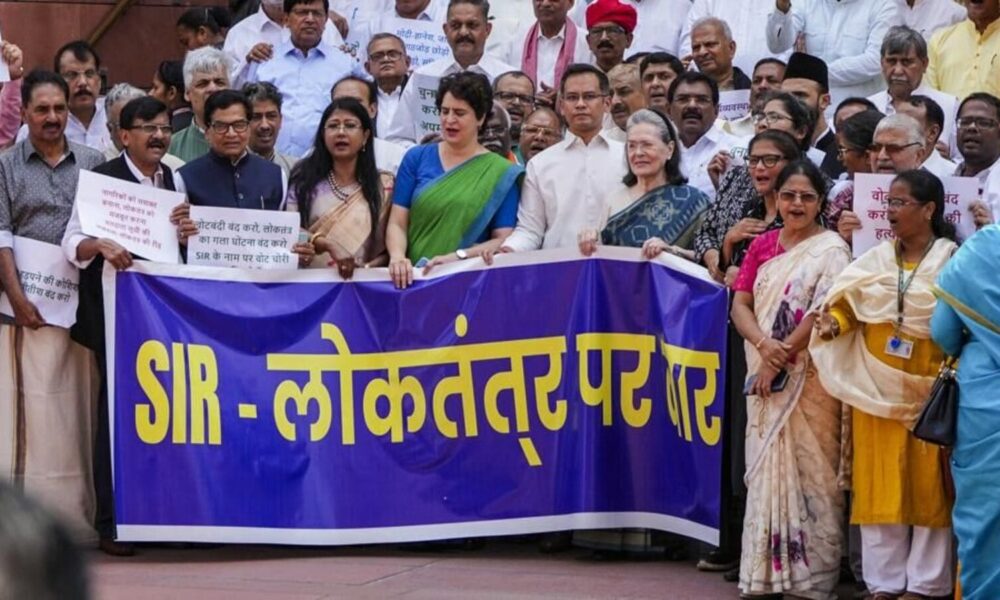 ‘Loktantar’ or ‘Loktantra’? Did INDIA bloc fumble on Hindi word for Democracy? Here is what we know | Mint