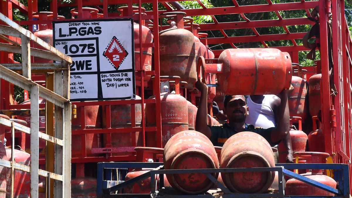 4.08 crore LPG connections blocked to curb misuse of subsidy 