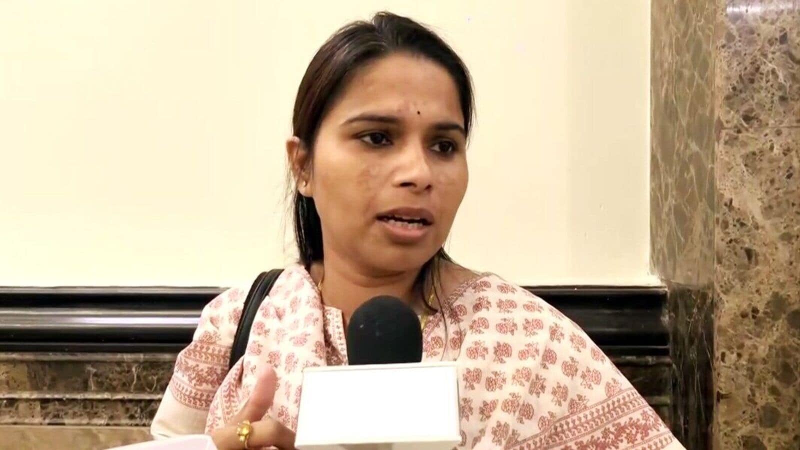 Expelled Samajwadi Party MLA Pooja Pal's chilling letter to Akhilesh Yadav: ‘I too may be murdered...’ | Mint