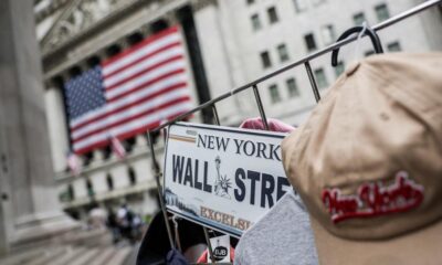 Figma extends gains after blockbuster NYSE trading debut