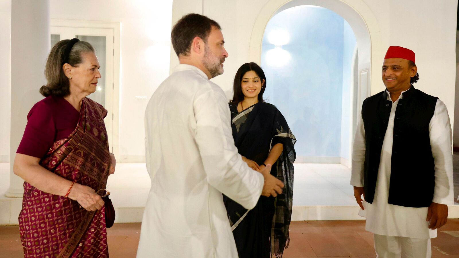 Rahul Gandhi, Akhilesh Yadav to begin Voter Adhikar Yatra in Bihar from August 17 | Mint