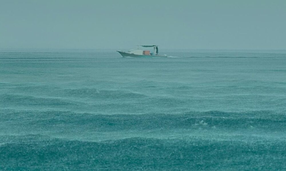 Tropical rain destabilises oceans only when it falls lightly: study