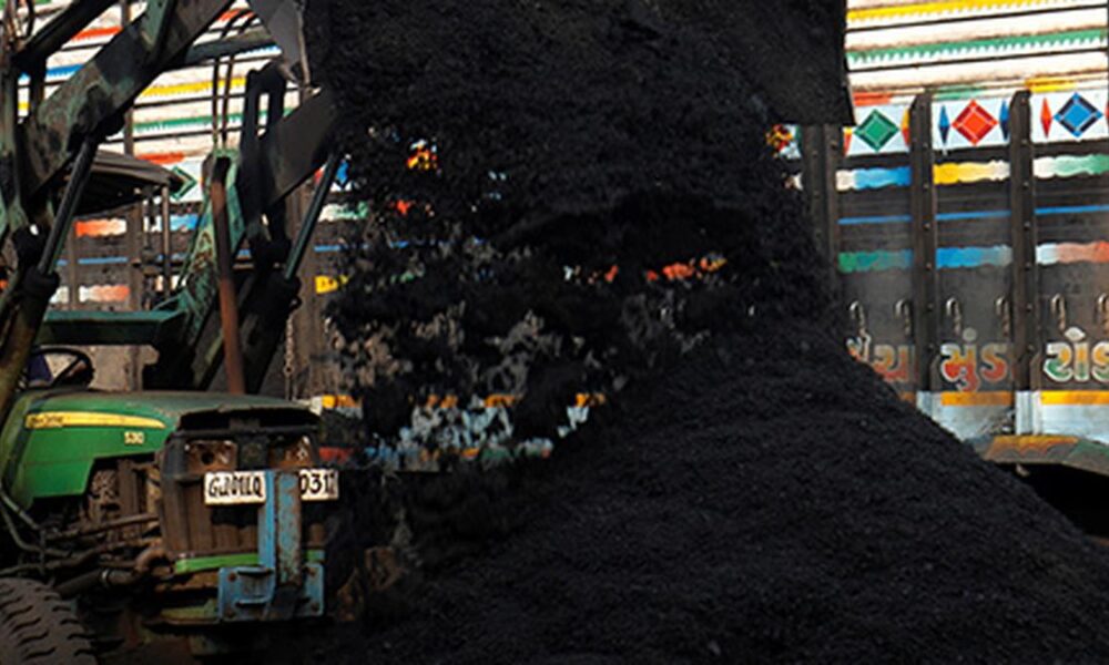 Coal India workers to receive ₹1.03 lakh as performance-linked rewards