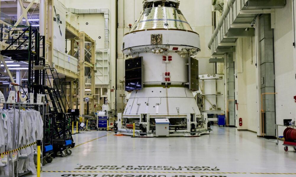 First U.S. Artemis astronaut mission around the moon on track for April