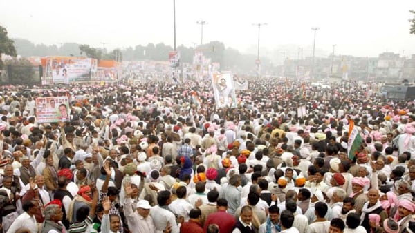 GOP Unveils Bill to Avert Shutdown, Daring Democrats to Oppose | Mint