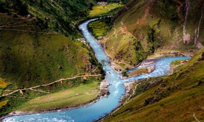 Geographers uncover why some rivers stay single while others split