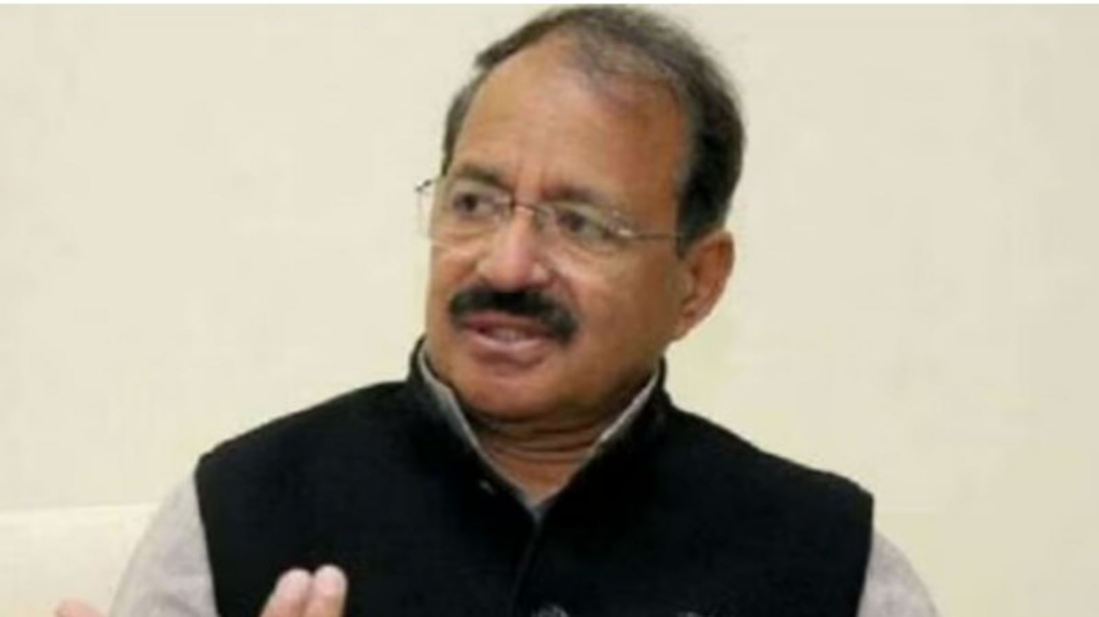 'Bowing to Muttaqi': Congress leader Rashid Alvi slams Modi govt over excluding women journalists in Taliban FM presser | Mint