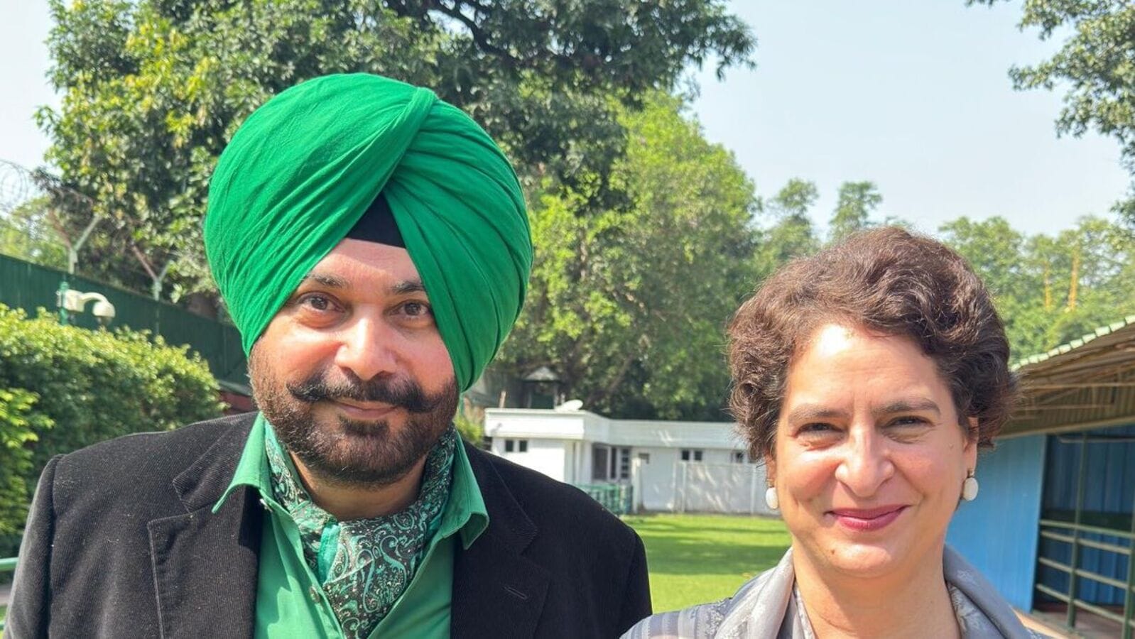Navjot Singh Sidhu sparks political comeback speculation with Priyanka Gandhi Vadra picture | Mint