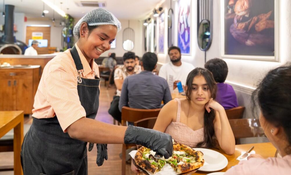 Why restaurants in India are finding it difficult to retain staff