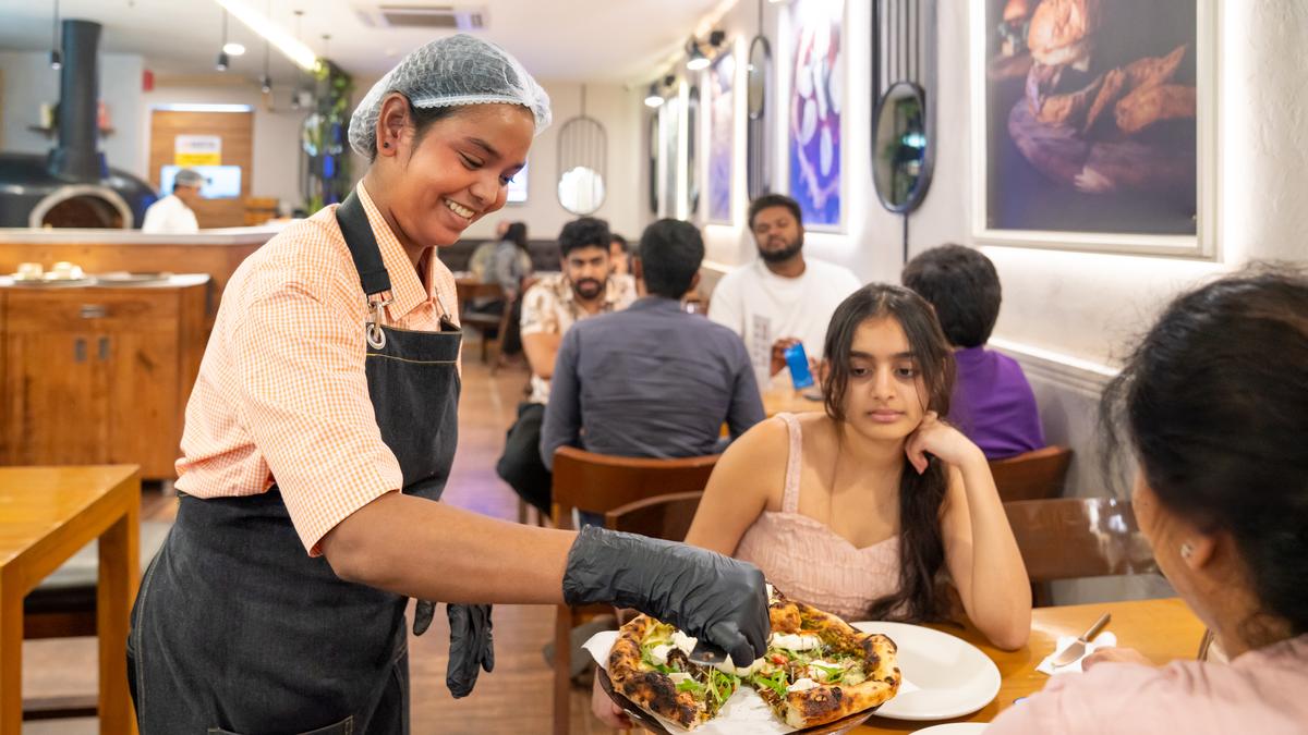 Why restaurants in India are finding it difficult to retain staff