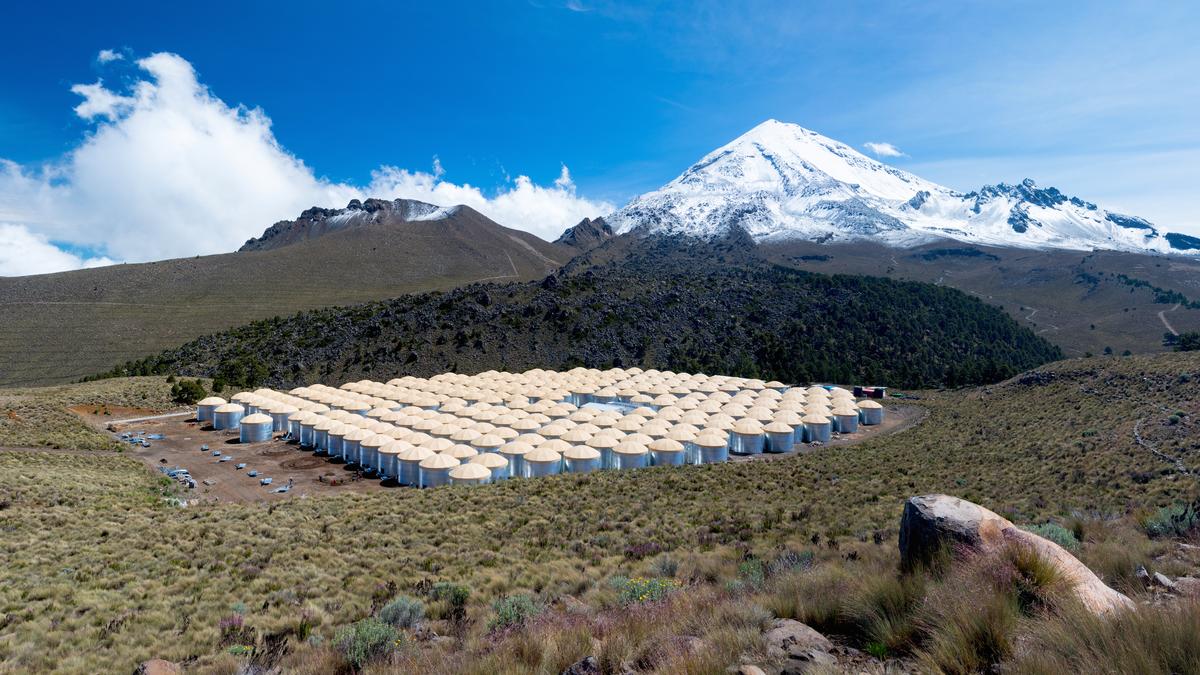 Gamma-ray bursts from black hole ‘morsels’ could expose quantum gravity