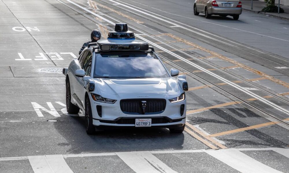 How do autonomous vehicles work?