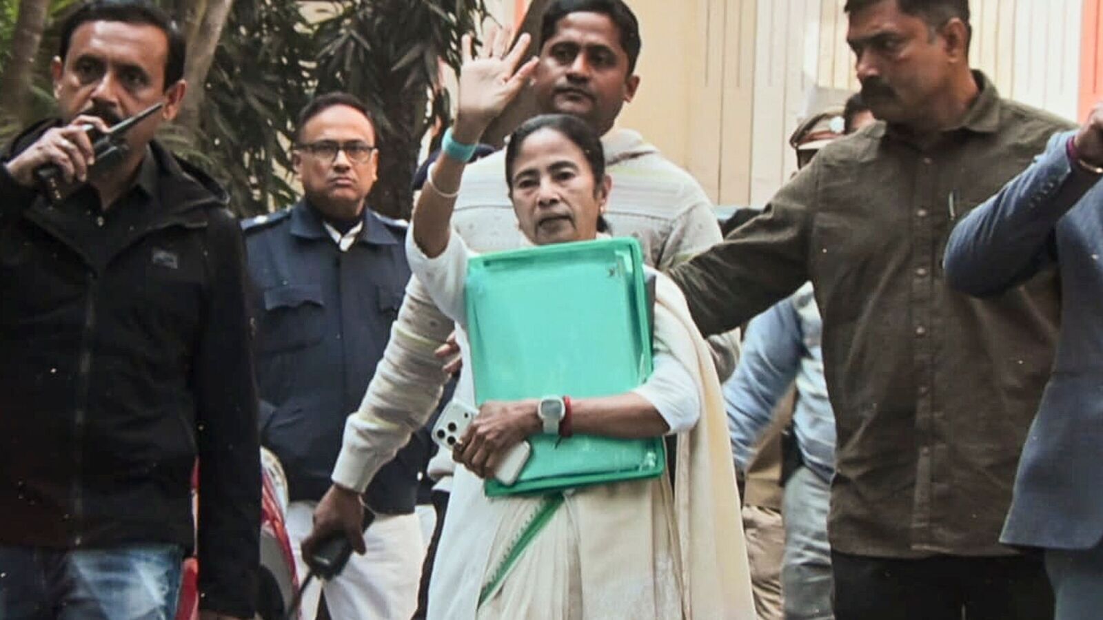 Mamata Banerjee ‘dares’ BJP to fight TMC politically in fiery response to ED raids at I-PAC office: ‘Using muscle power’ | Mint