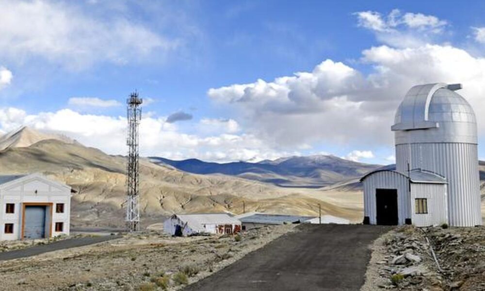 Budget may cut reliance on foreign telescopes; trips on space spending