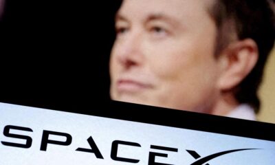 Elon Musk says that SpaceX has shifted focus from Mars to Moon