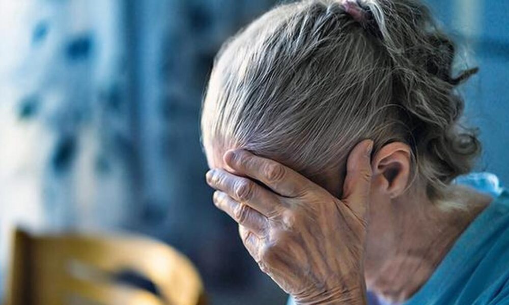 UTIs, tooth decay: how common infections may be fast-tracking dementia